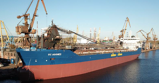3万吨自卸散货船